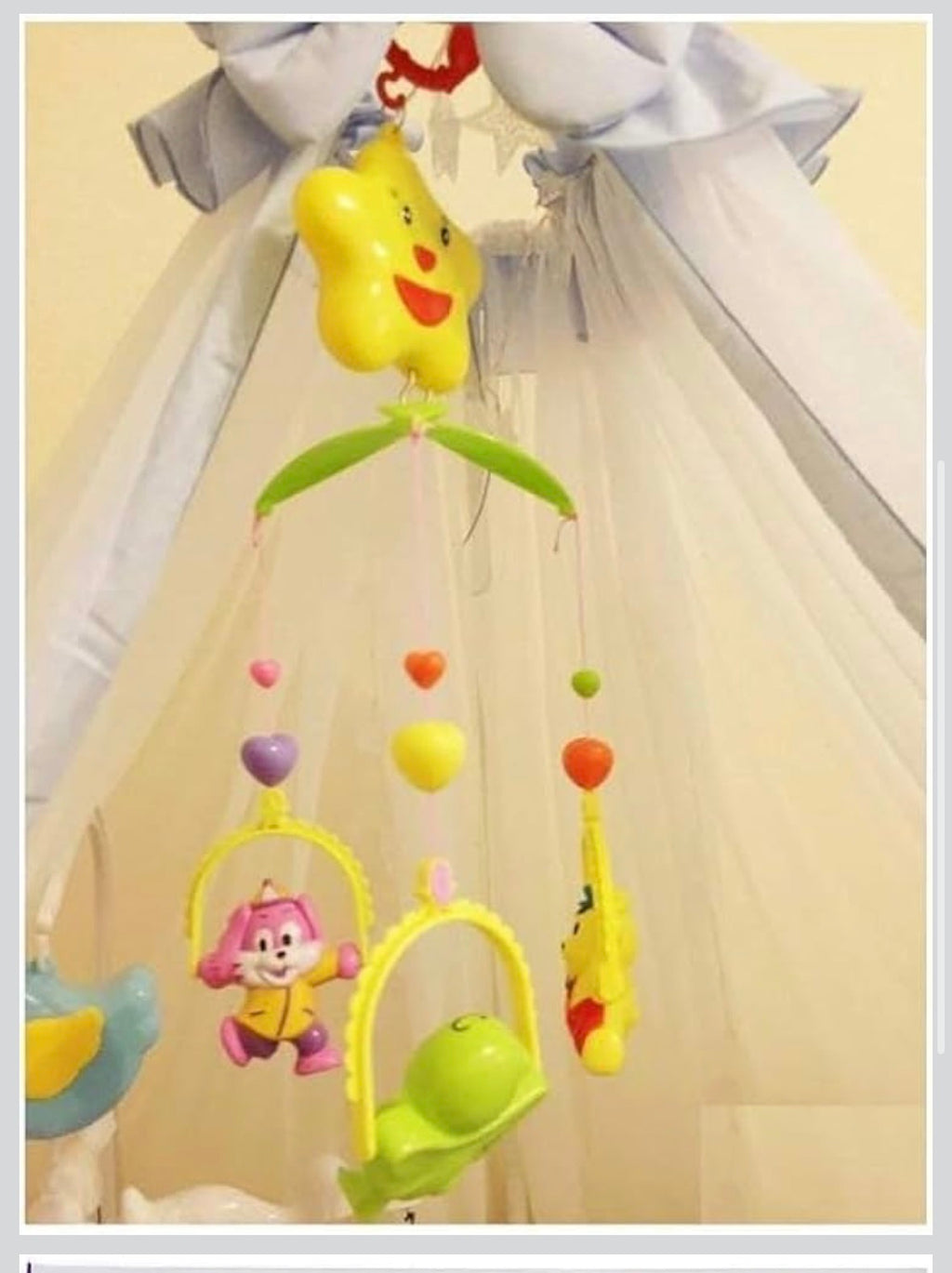 MUSICAL COT MOBILE